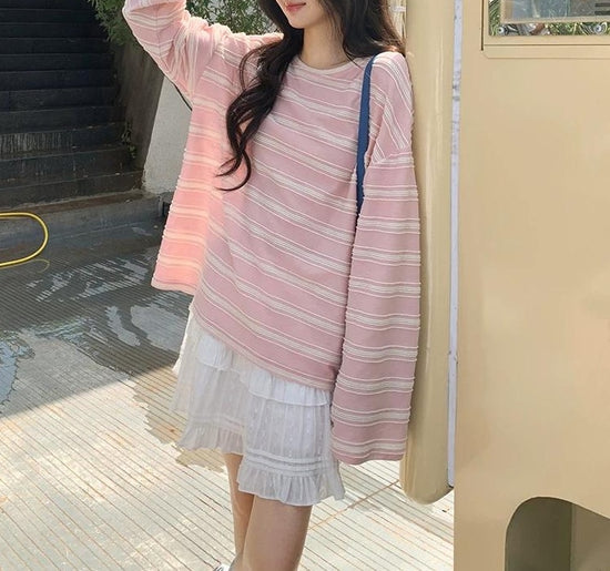 ルーズピンクストライプロングスリーブTシャツ