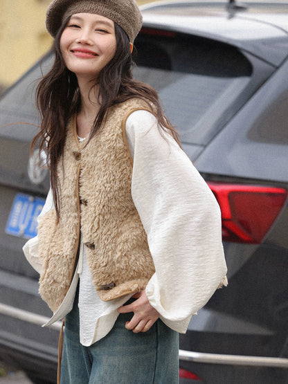 オーバーサイズバックルベスト