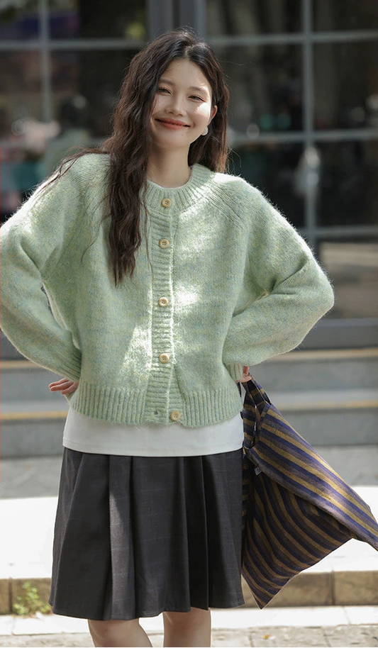 グリーンニットカーディガン