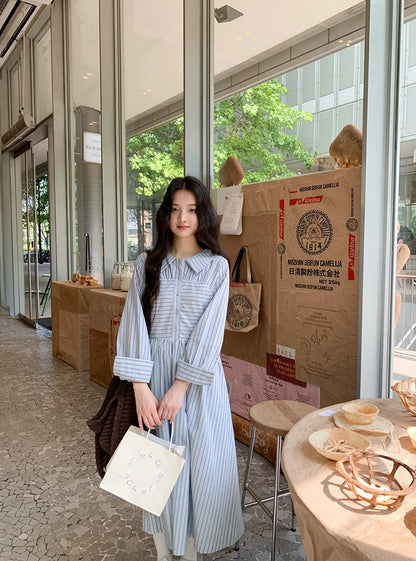 青いストライプミディワンピース