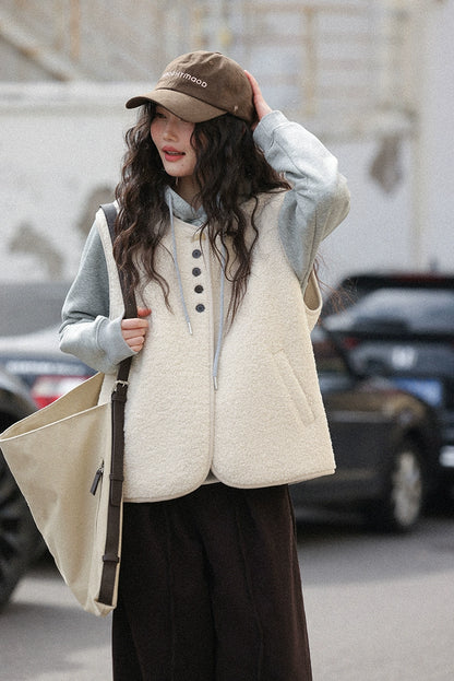 レイヤードウールベスト