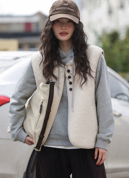 レイヤードウールベスト