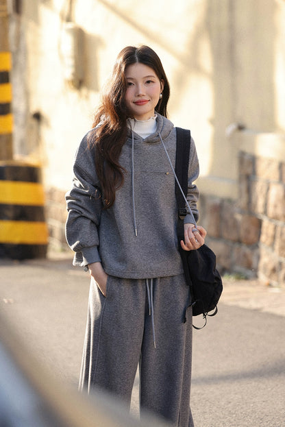 シック・フーディー・セット・ウィズ・スラックス