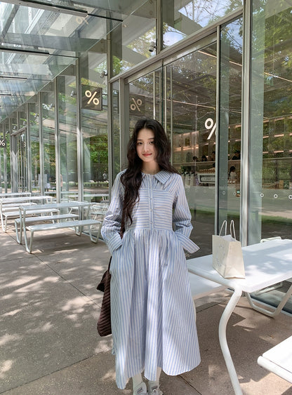 青いストライプミディワンピース