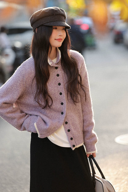 ロマンティック・ホワイト・ウール・カーディガン