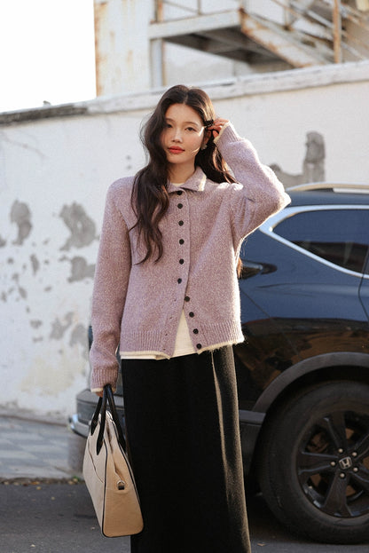 ロマンティック・ホワイト・ウール・カーディガン