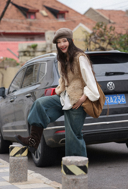 オーバーサイズバックルベスト