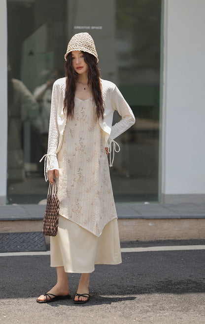 フローラルハルタードレス