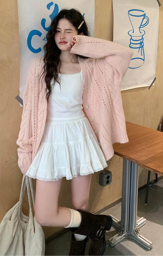 Vネックドロップショルダーカーディガン