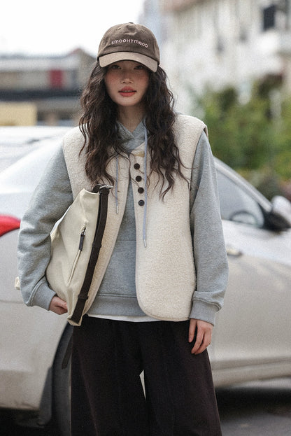 レイヤードウールベスト