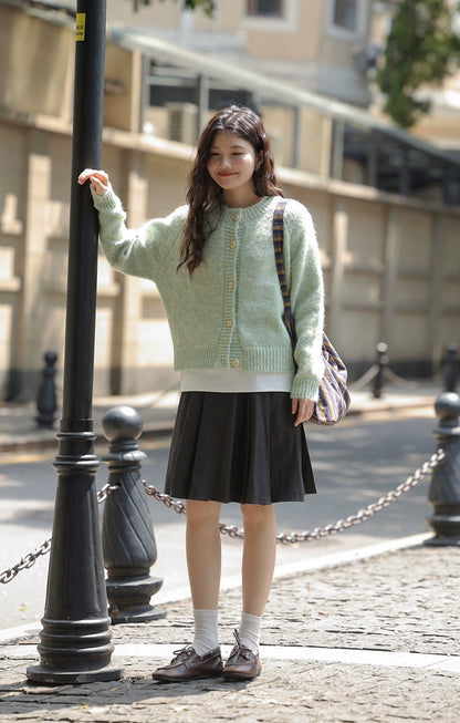 グリーンニットカーディガン