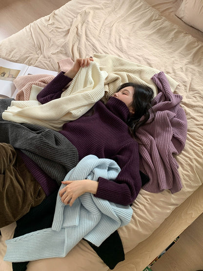 ストライプハイネックセーター