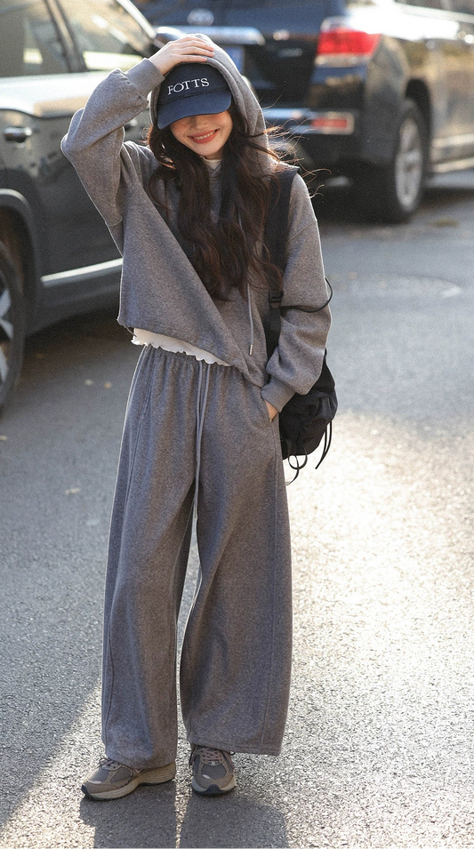 シック・フーディー・セット・ウィズ・スラックス