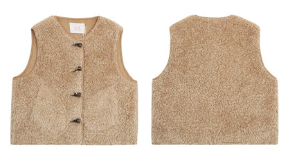 オーバーサイズバックルベスト