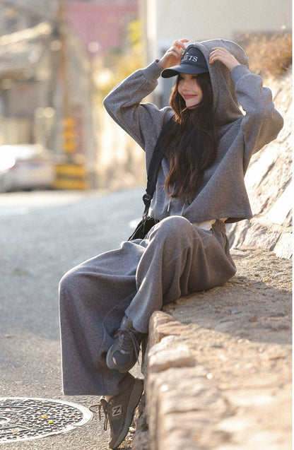 シック・フーディー・セット・ウィズ・スラックス