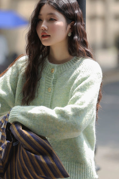 グリーンニットカーディガン