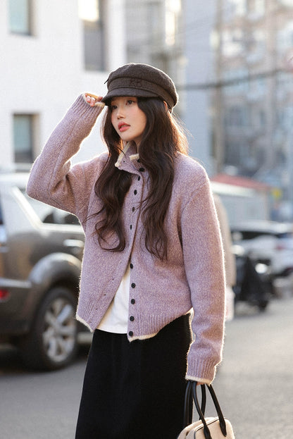 ロマンティック・ホワイト・ウール・カーディガン