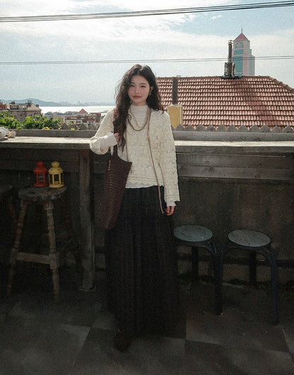 シックな中空かぎ針編み長袖トップ