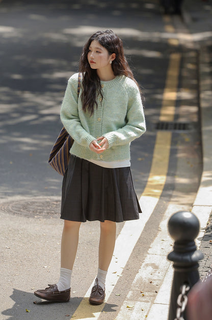 グリーンニットカーディガン