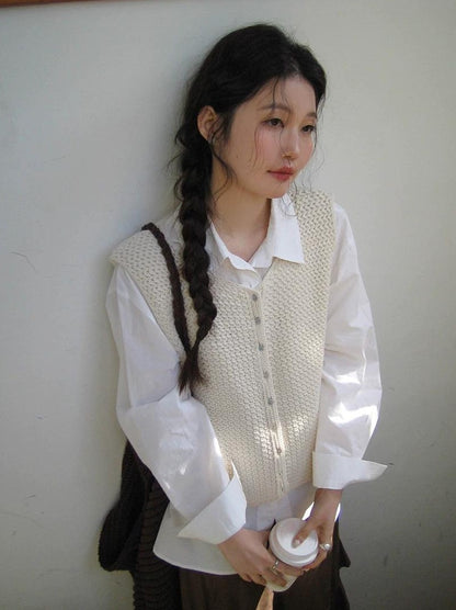 スモーキーVネックノースリーブベスト