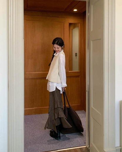 スモーキーVネックノースリーブベスト